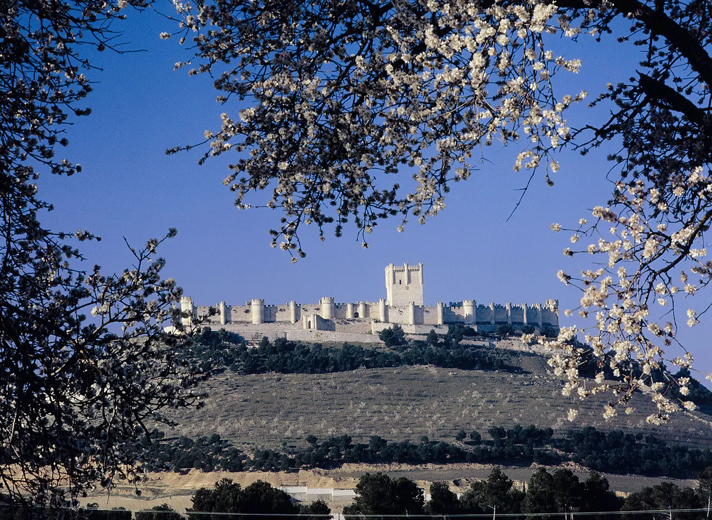 Vista exterior del Castillo de Peñafiel de Valladolid
